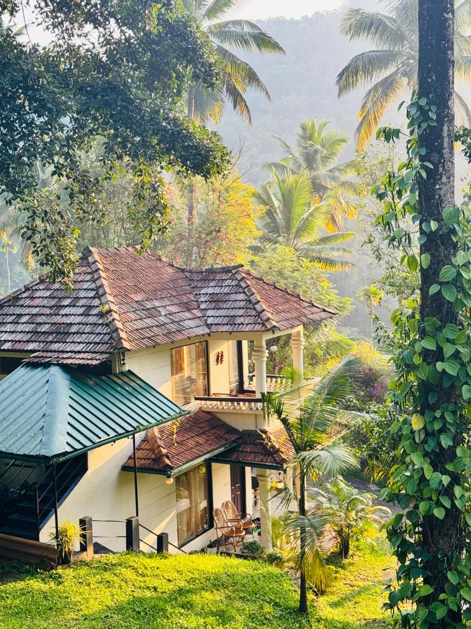 Thoppil Homestay Munnar Luaran gambar